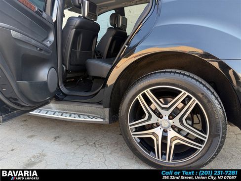 Used 2011 Mercedes-Benz ML 350 4MATIC image 25
