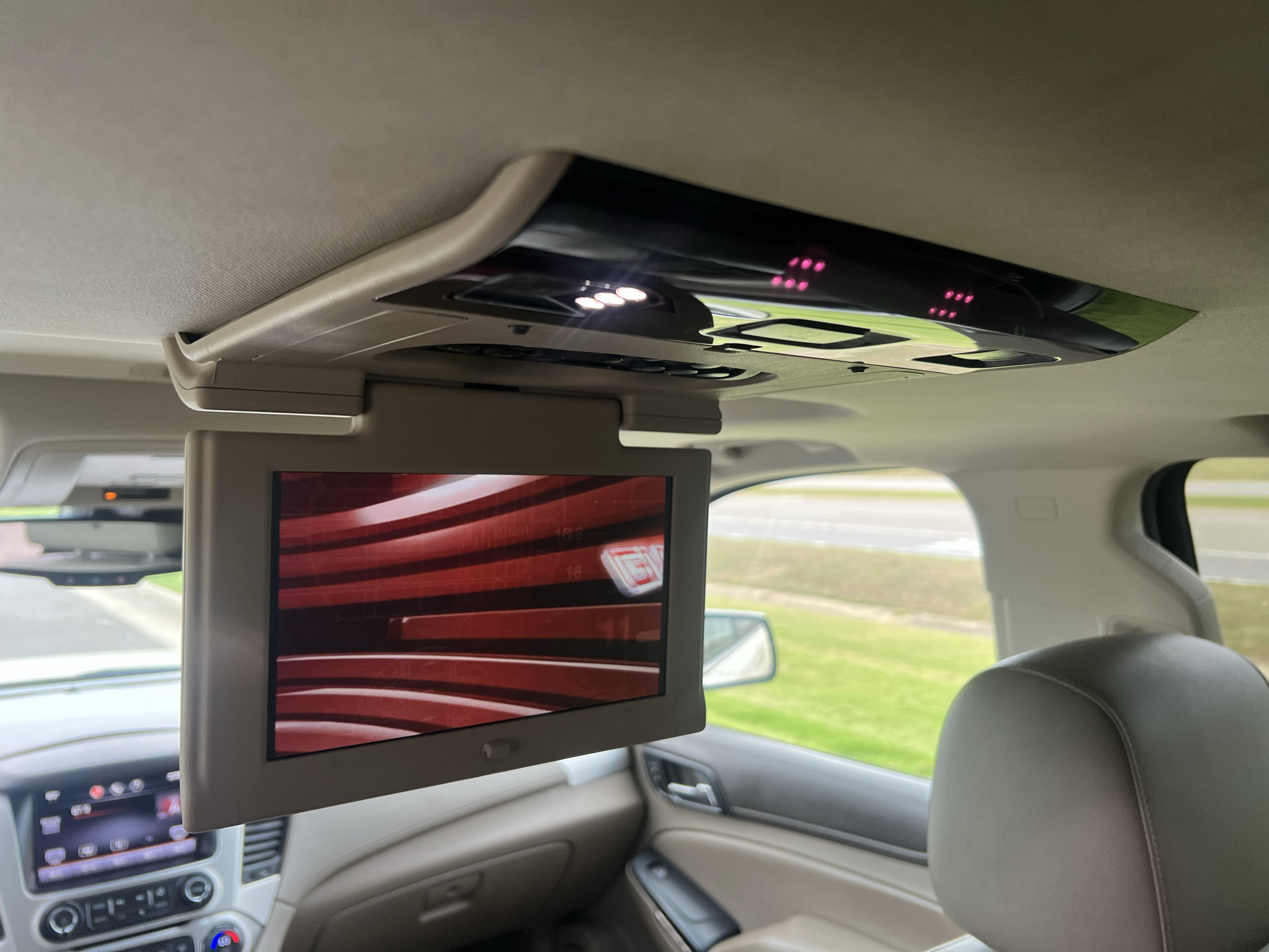 Used 2015 GMC Yukon SLT w/ Open Road Package RWD image 21