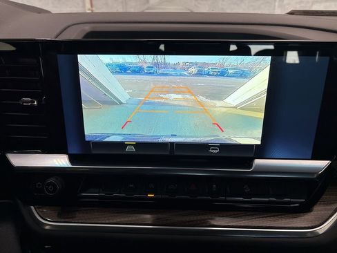 Used 2023 Chevrolet Silverado 1500 RST image 36