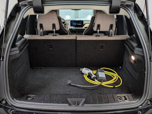 Used 2018 BMW i3 w/ Range Extender RWD image 17