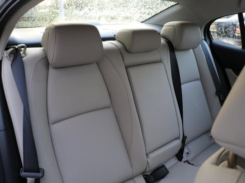 Certified 2025 MAZDA MAZDA3 s FWD image 9