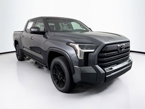 New 2026 Toyota Tundra SR5 AWD/4WD image 4