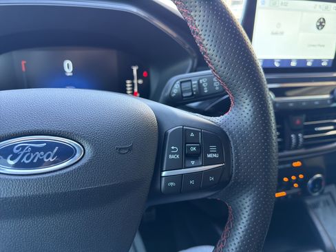 Used 2023 Ford Escape ST-Line AWD/4WD image 20