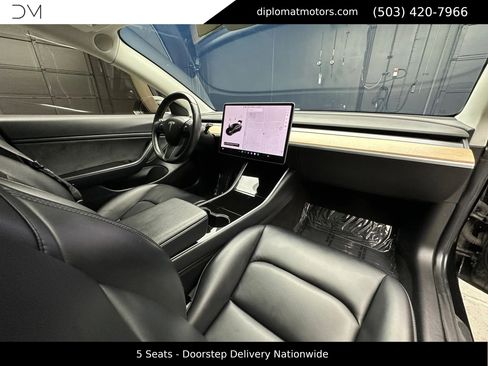 Used 2018 Tesla Model 3 Long Range image 19