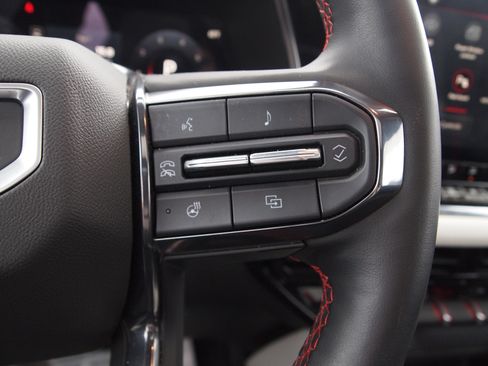 Used 2023 GMC Canyon AT4X w/ Edition 1 image 24