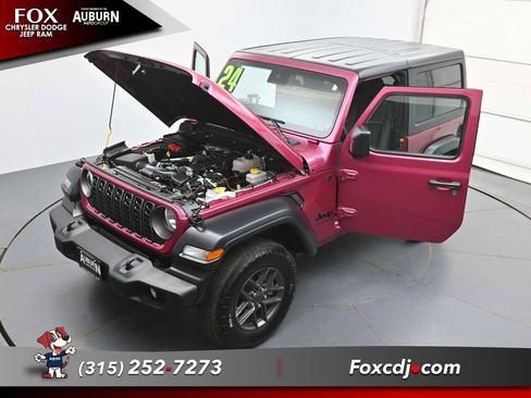 Used 2024 Jeep Wrangler Sport AWD/4WD image 35