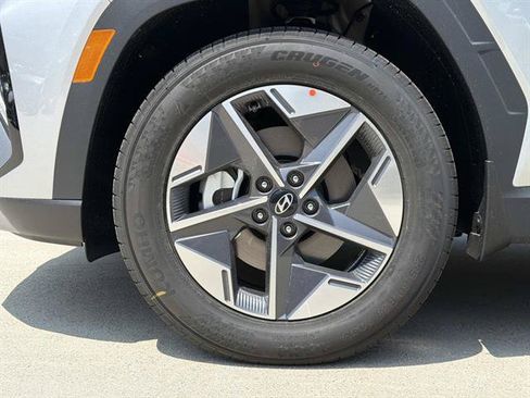 New 2026 Hyundai Tucson SEL Plus FWD image 6