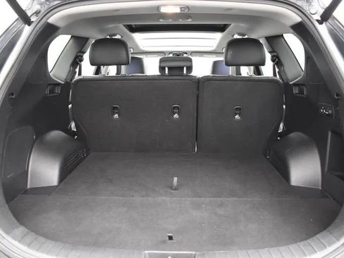 Used 2023 Hyundai Santa Fe SEL w/ Premium Package FWD image 16