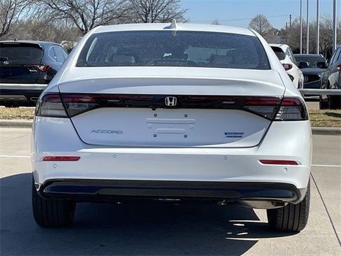 New 2026 Honda Accord Touring image 5