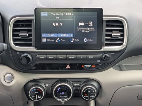 New 2026 Hyundai Venue SEL image 19