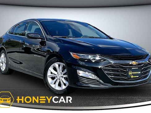 Used 2024 Chevrolet Malibu LT image 1