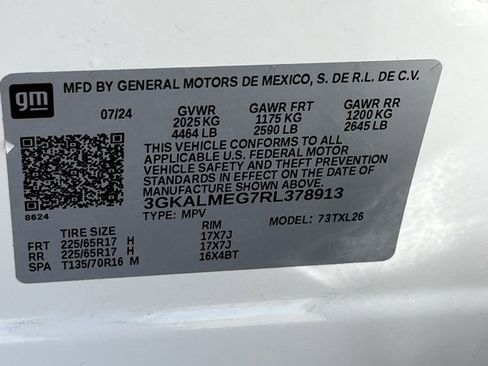 Used 2024 GMC Terrain SLE image 37