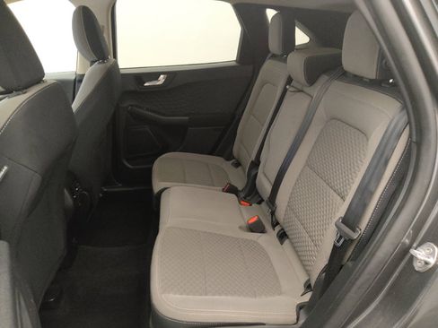 Used 2020 Ford Escape SE FWD image 18