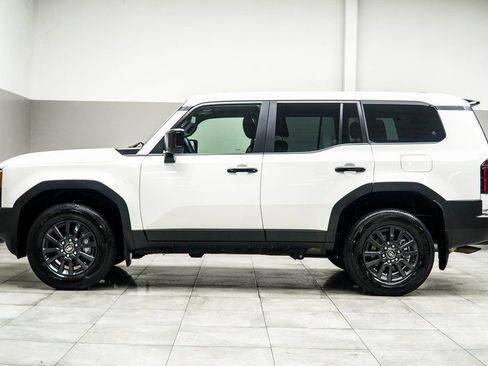 Used 2025 Toyota Land Cruiser 1958 image 9