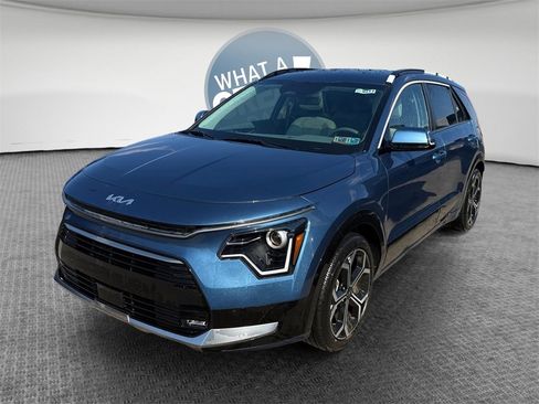 Used 2025 Kia Niro EX Touring image 7