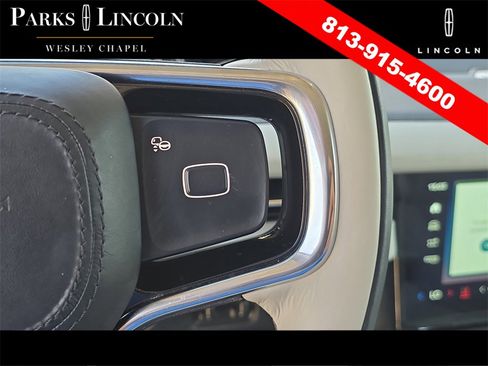 Certified 2025 Lincoln Navigator Reserve image 32