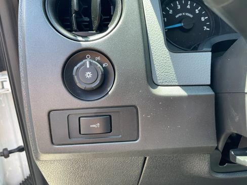 Used 2013 Ford F150 XL w/ Mid Equipment Group RWD image 16