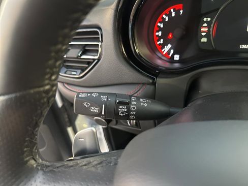 Certified 2025 Dodge Durango GT image 31