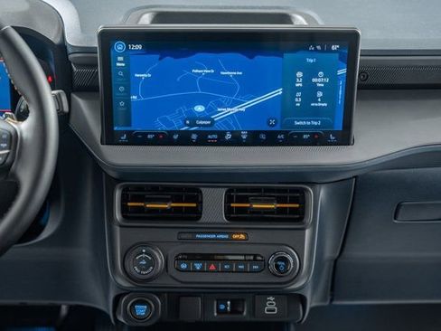 Used 2026 Ford Maverick Tremor image 24