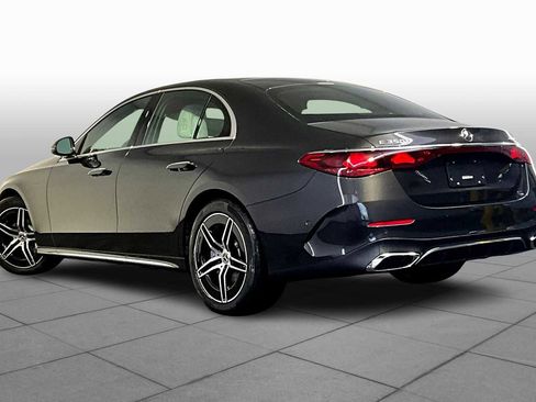 New 2026 Mercedes-Benz E 350 4MATIC Sedan image 3