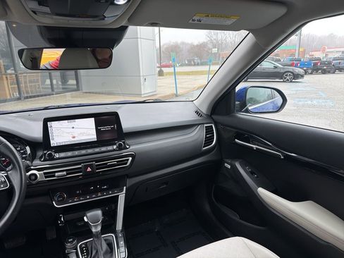 Used 2021 Kia Seltos SX image 10