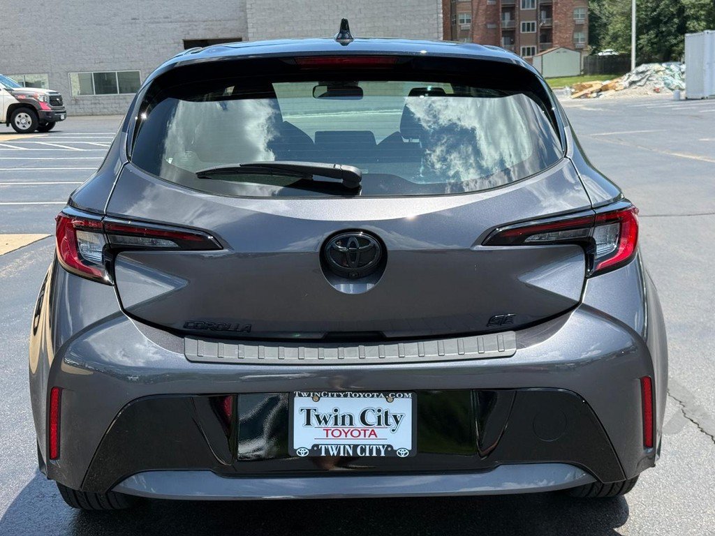 Certified 2024 Toyota Corolla SE FWD image 5