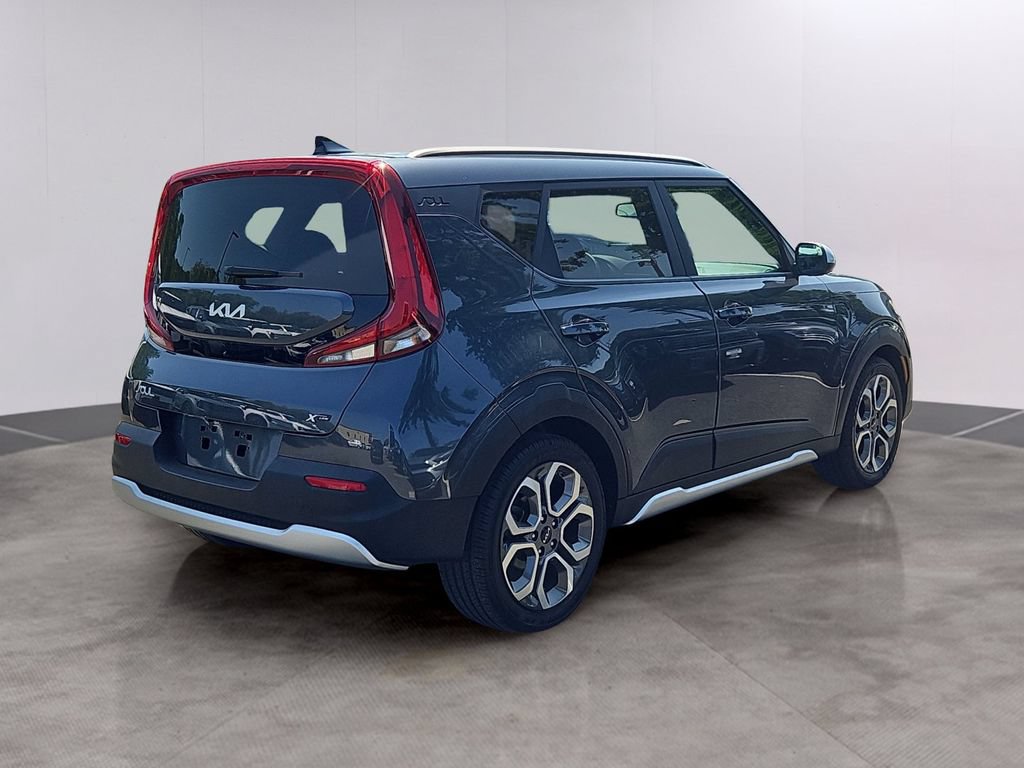 Certified 2022 Kia Soul X-Line FWD image 3