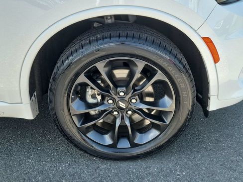 Used 2025 Dodge Durango GT AWD/4WD image 27