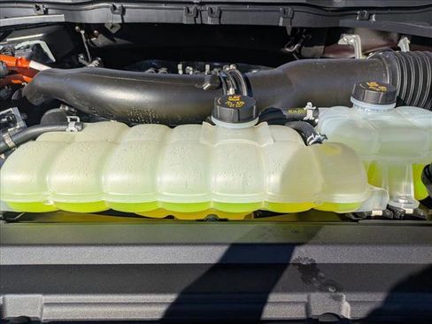 New 2025 Ford F150 Lariat w/ Equipment Group 502A High image 18