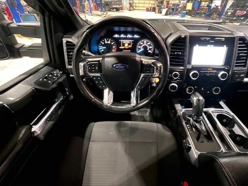 Used 2017 Ford F150 XLT w/ Equipment Group 302A Luxury image 5