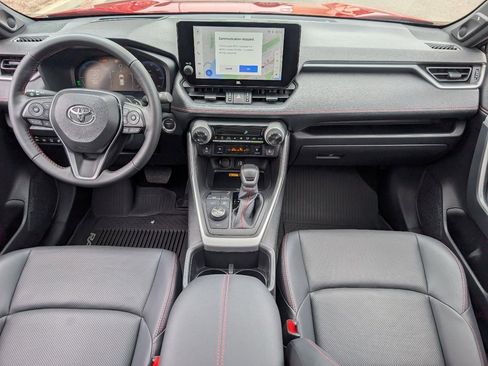 Used 2025 Toyota RAV4 XSE w/ Premium Package AWD/4WD image 4