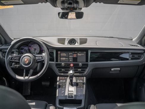 Used 2026 Porsche Macan S AWD/4WD image 21
