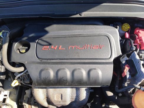 Used 2019 Jeep Renegade Sport image 30