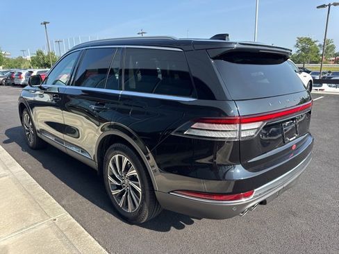 New 2025 Lincoln Aviator Premiere image 5