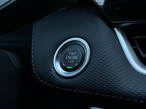 Used 2025 Chevrolet Equinox LT image 26