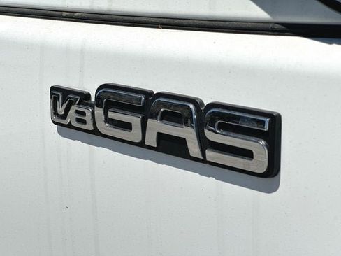 New 2024 Chevrolet Low Cab Forward image 27