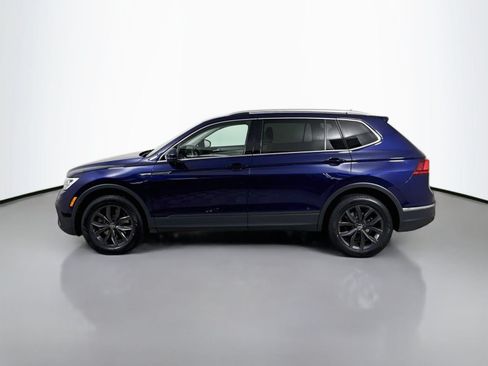 Certified 2024 Volkswagen Tiguan SE AWD/4WD image 2