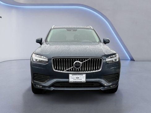 Used 2022 Volvo XC90 T6 Momentum image 8