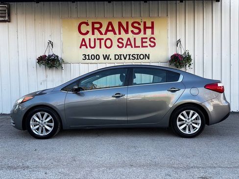 Used 2015 Kia Forte EX FWD image 5