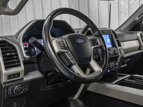 Used 2021 Ford F250 Lariat w/ Lariat Value Package AWD/4WD image 15