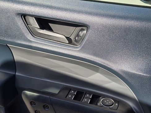 New 2026 Ford Maverick XLT w/ Black Appearance Package image 16