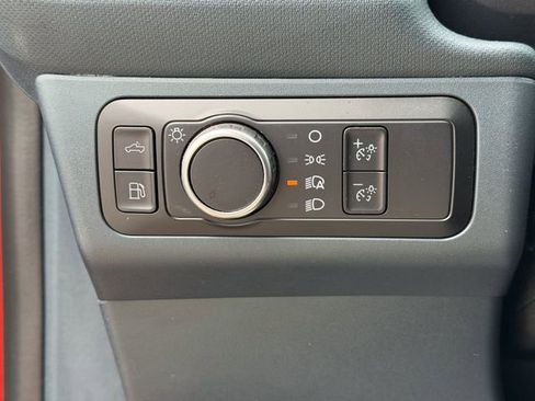 Used 2023 Ford Maverick Lariat w/ Lariat Luxury Package FWD image 10