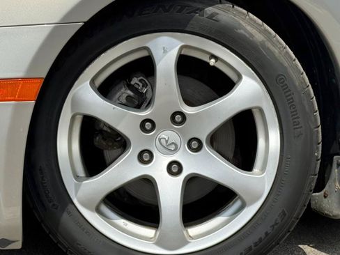 Used 2004 INFINITI G35 Coupe w/ Premium Pkg RWD image 19