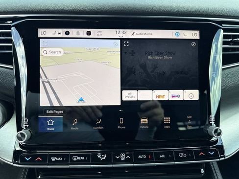 New 2026 Jeep Grand Wagoneer Limited AWD/4WD image 24