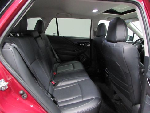 Used 2024 Subaru Outback Limited XT AWD/4WD image 19