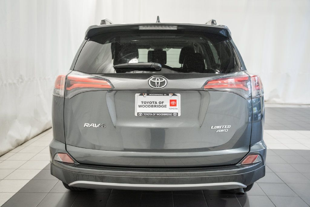 Used 2018 Toyota RAV4 Limited AWD/4WD image 5
