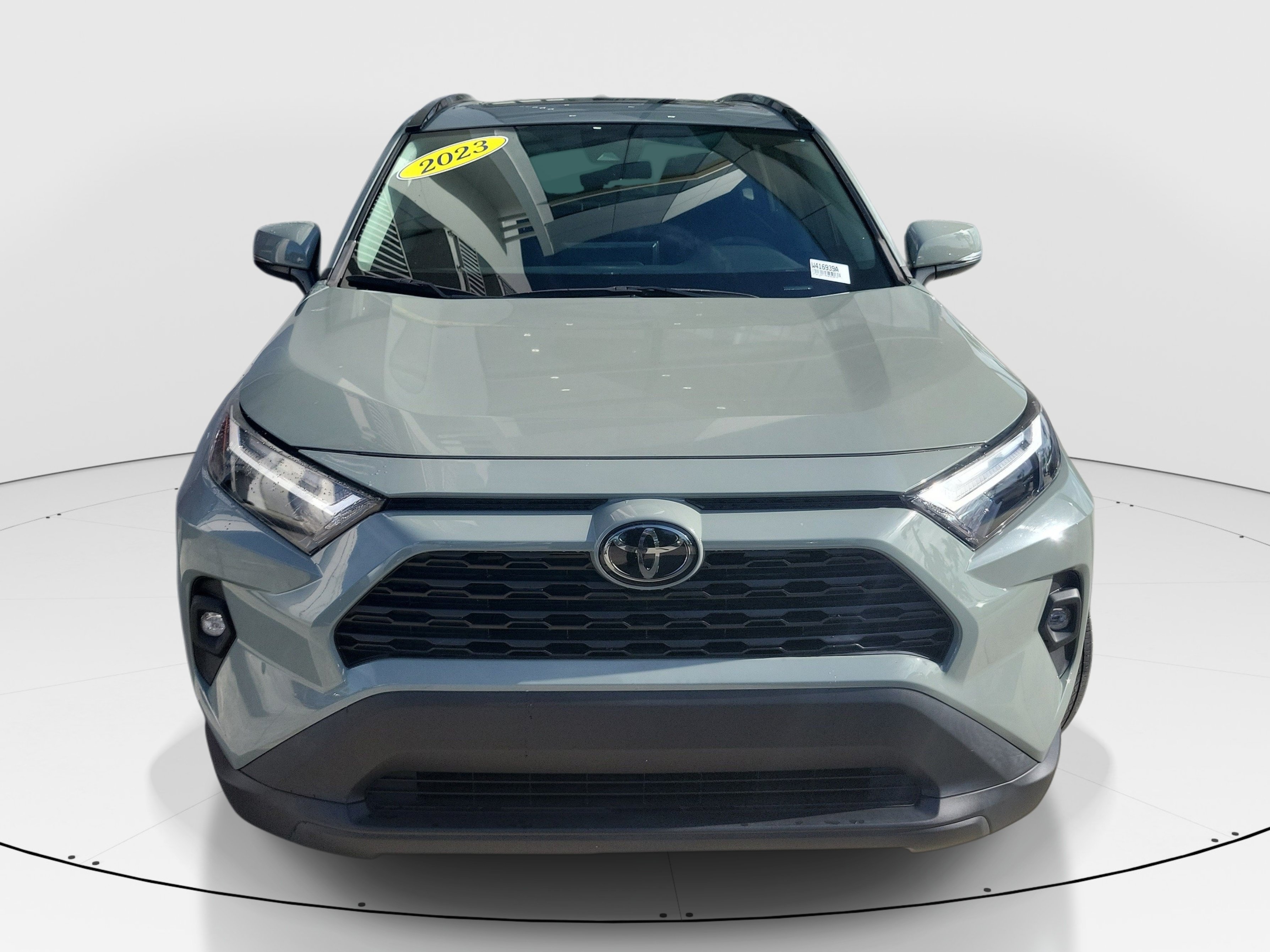 Used 2023 Toyota RAV4 XLE Premium FWD image 2