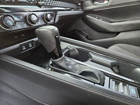 Used 2024 Honda Accord Sport image 27