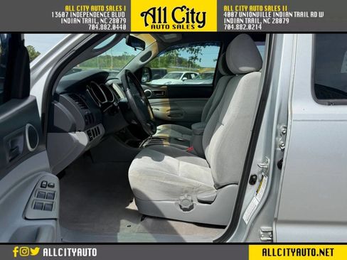 Used 2005 Toyota Tacoma PreRunner RWD image 9