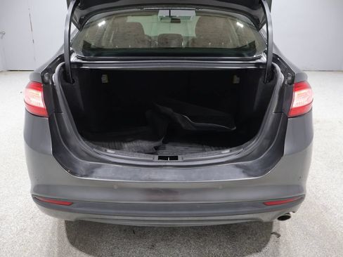 Used 2016 Ford Fusion SE FWD image 20
